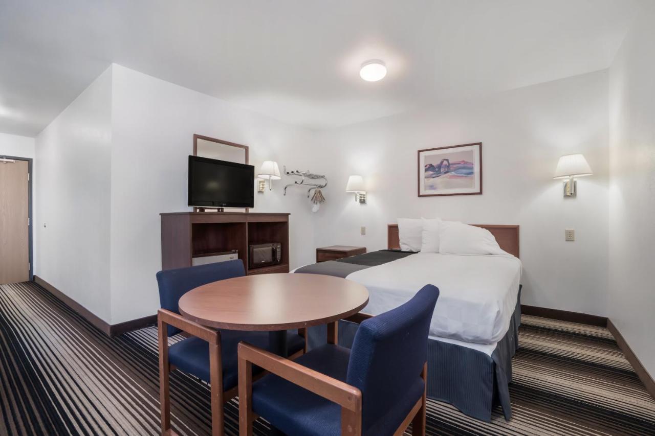 Americas Best Value Inn Green River Esterno foto