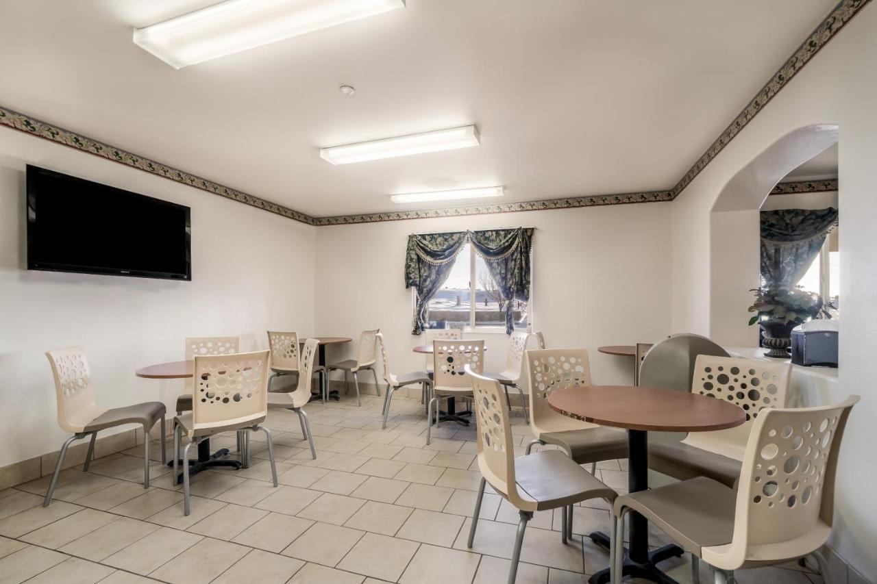 Americas Best Value Inn Green River Esterno foto
